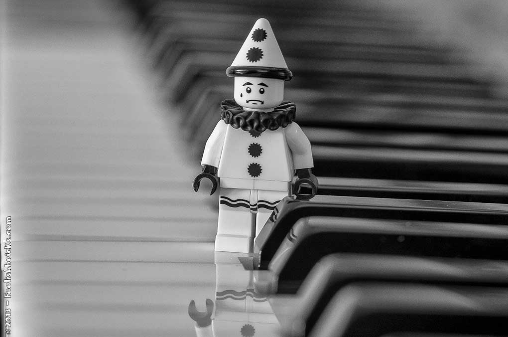 Then the music stopped, a sad lego clown on piano