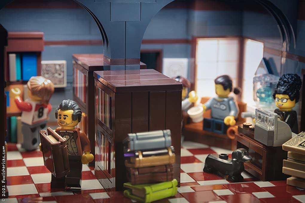 Lego photo - bookstore